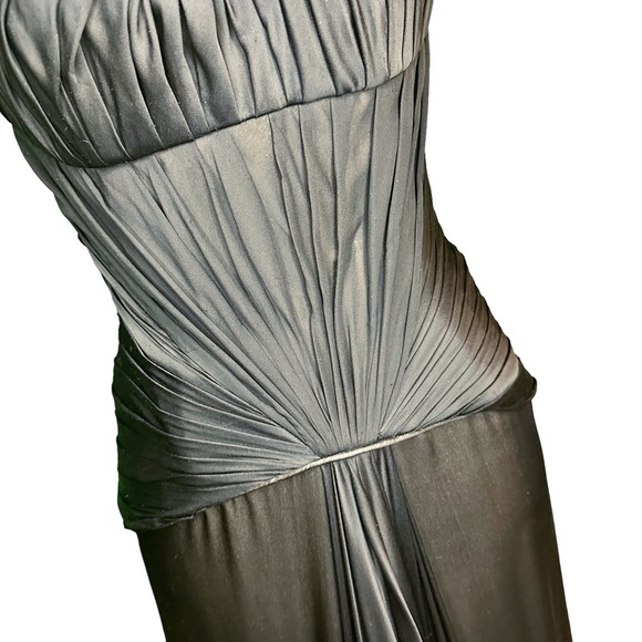 Celeb Worn Rafael Cennamo Silk Black Twist Strap Halter Neck Pleated Gown Size 4 - Picture 15 of 16